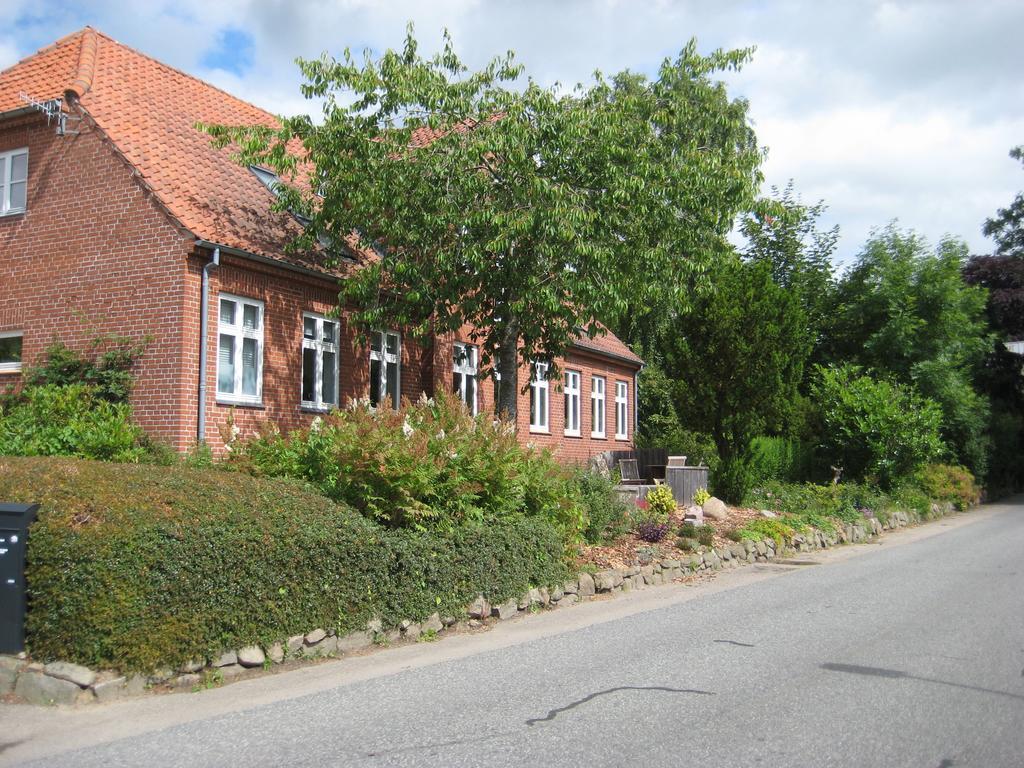 Farmer Apartment Ravning Bredsten  Kamer foto