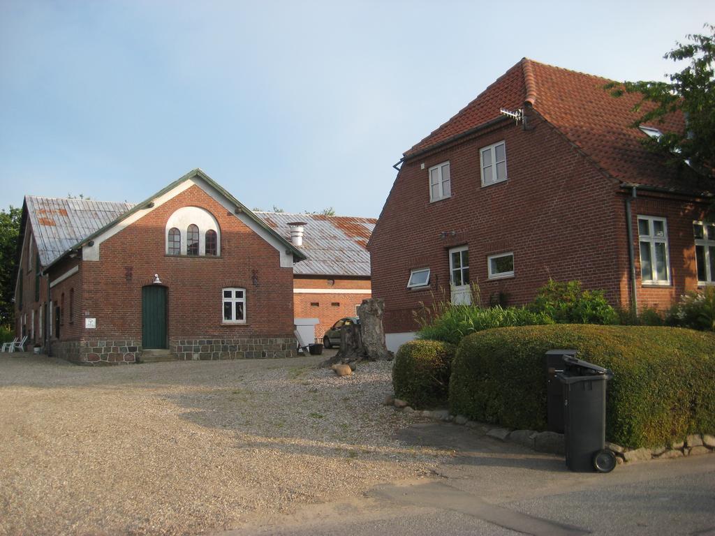 Farmer Apartment Ravning Bredsten  Buitenkant foto